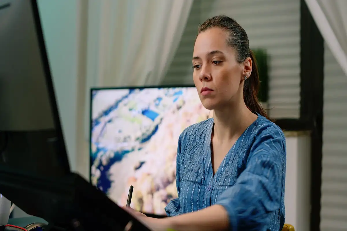 Understanding xmanyloveme: A Deep Informational Exploration